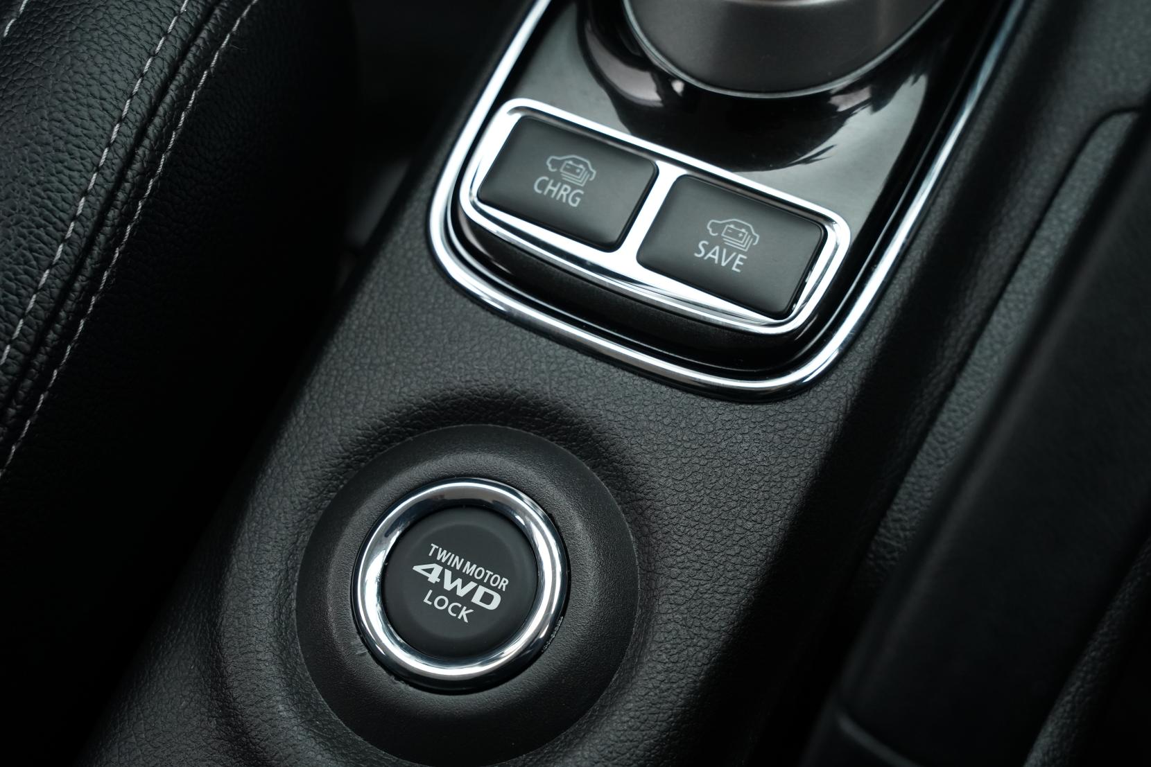 Mitsubishi Outlander 2.4 PHEV Phev G 4WD 