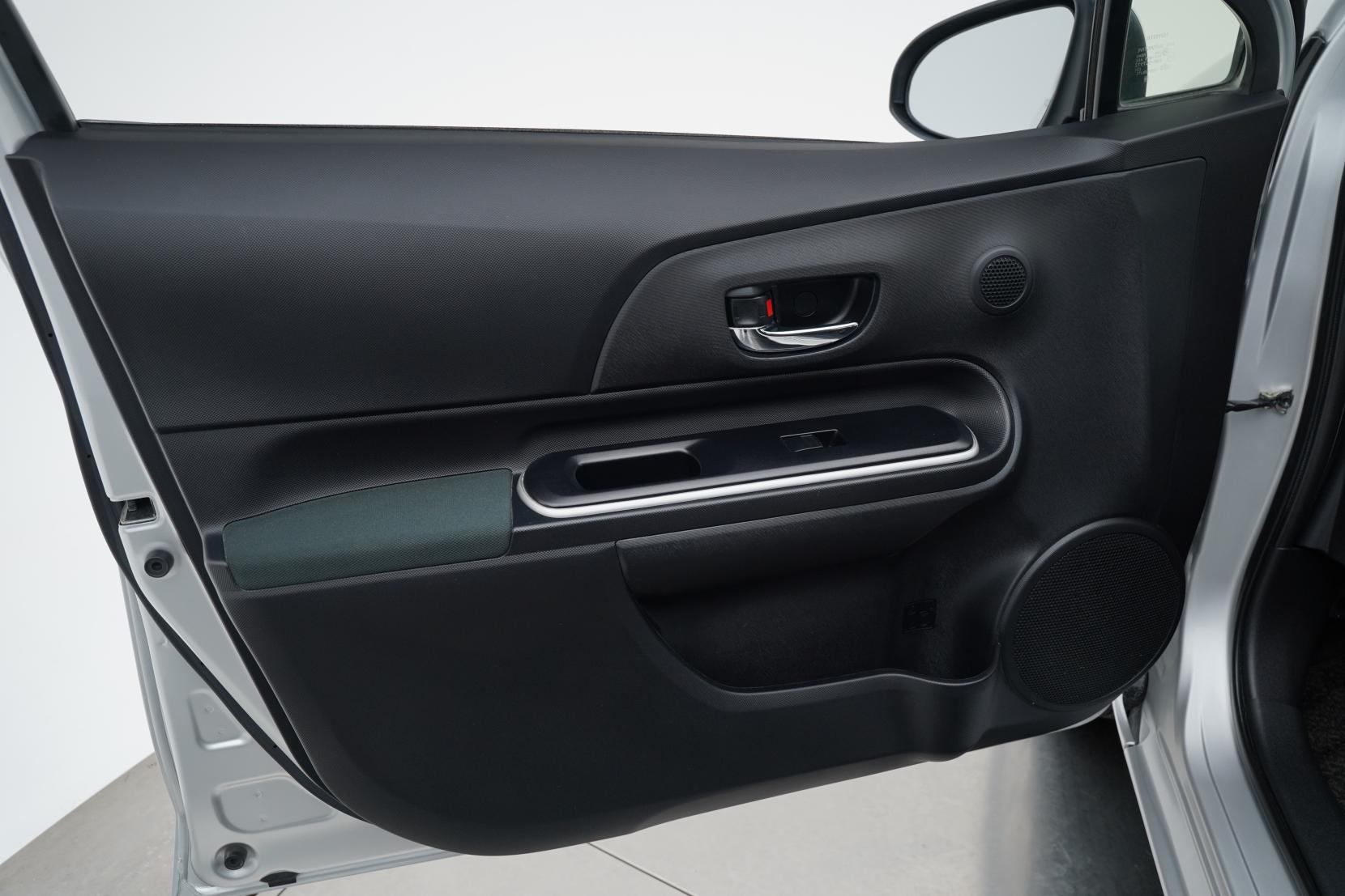 Toyota Aqua 1.5 G Leather