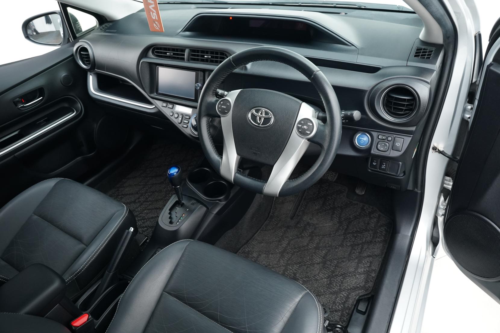Toyota Aqua 1.5 G Leather
