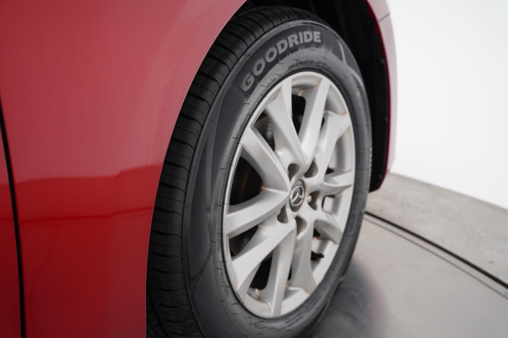 Mazda Axela 1.5 SPORT 15S