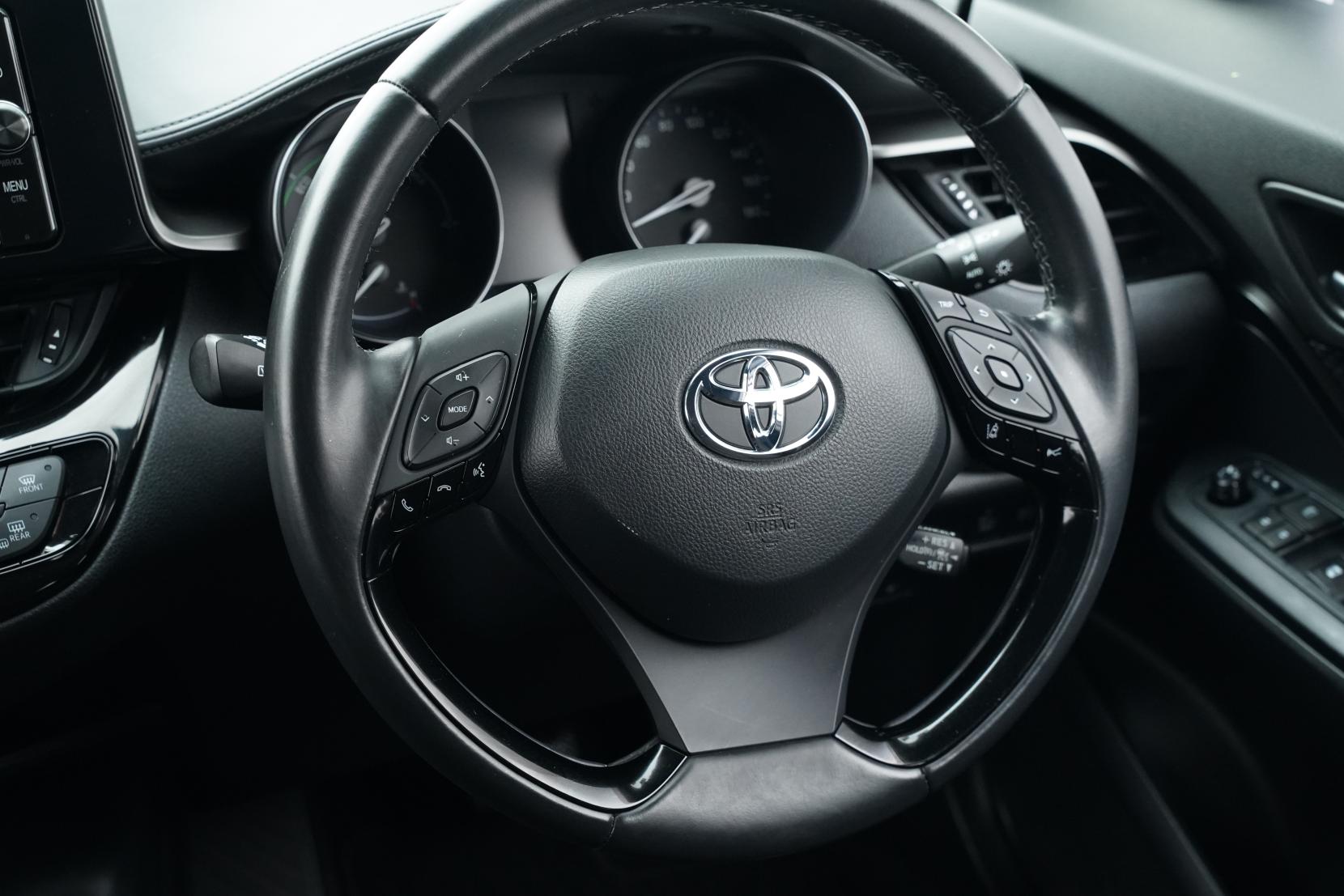 Toyota C-HR 1.8 Hybrid S