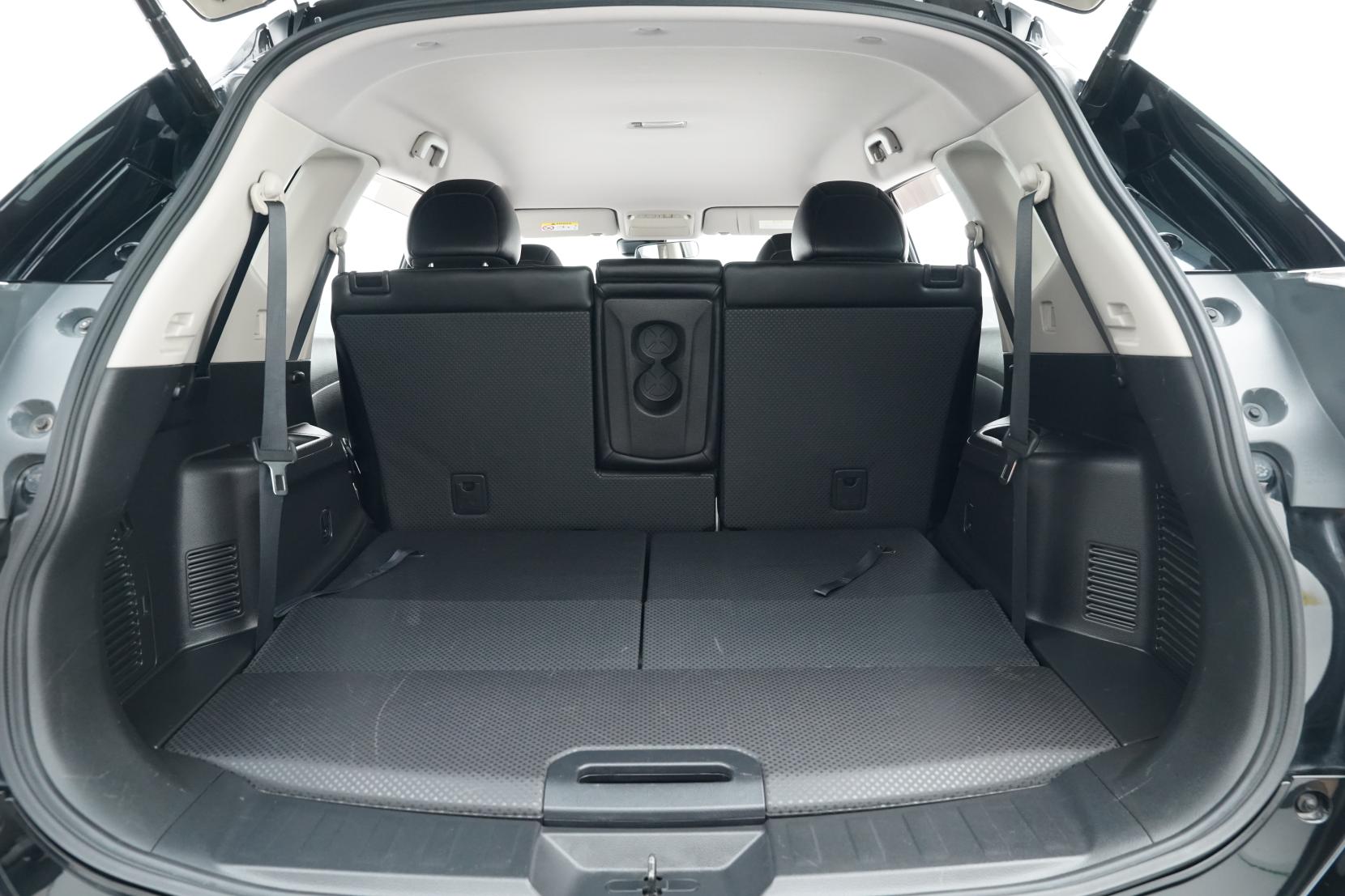 Nissan X-TRAIL 2.0 20X 4WD 5 Seater