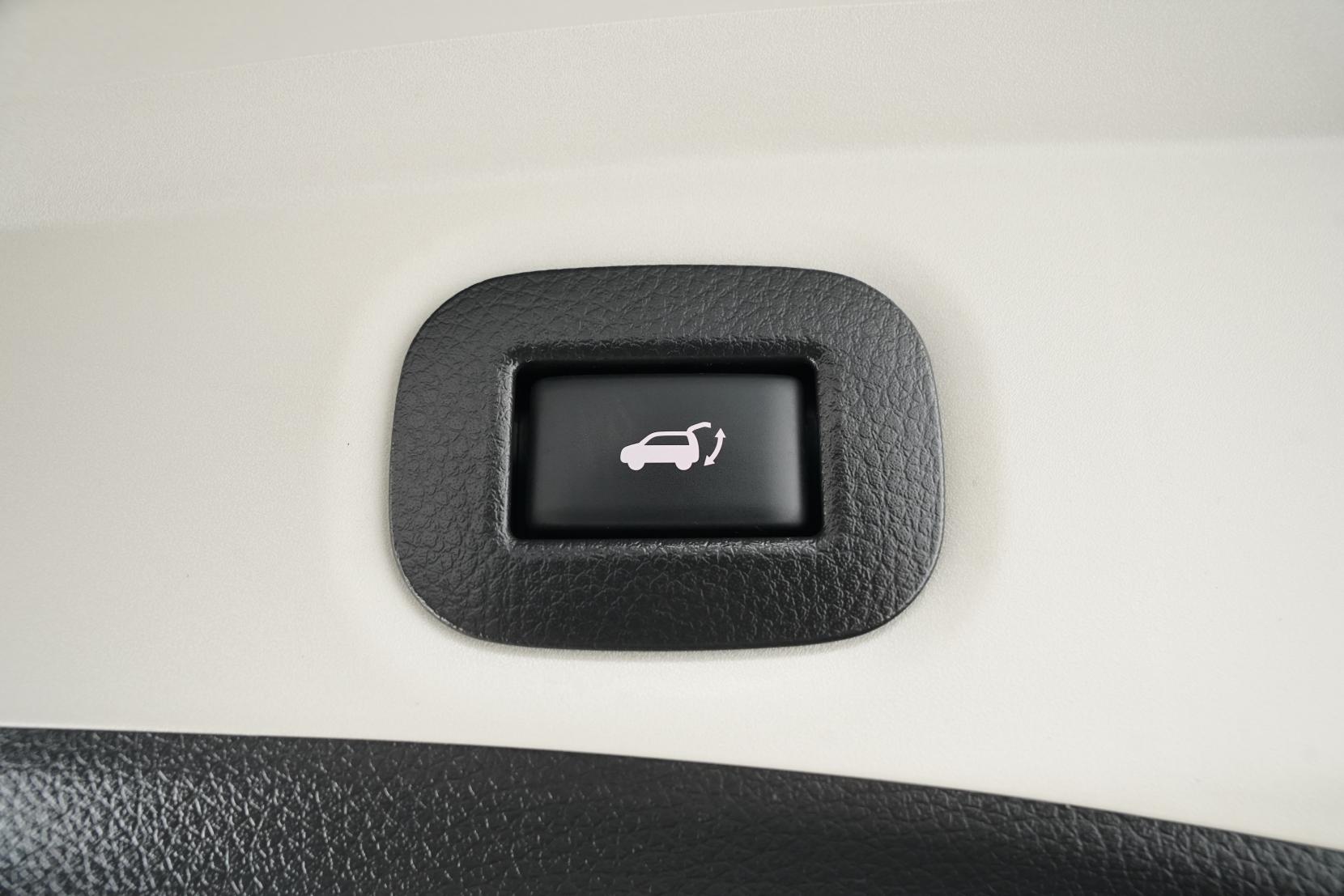 Nissan X-TRAIL 2.0 20X 4WD 5 Seater