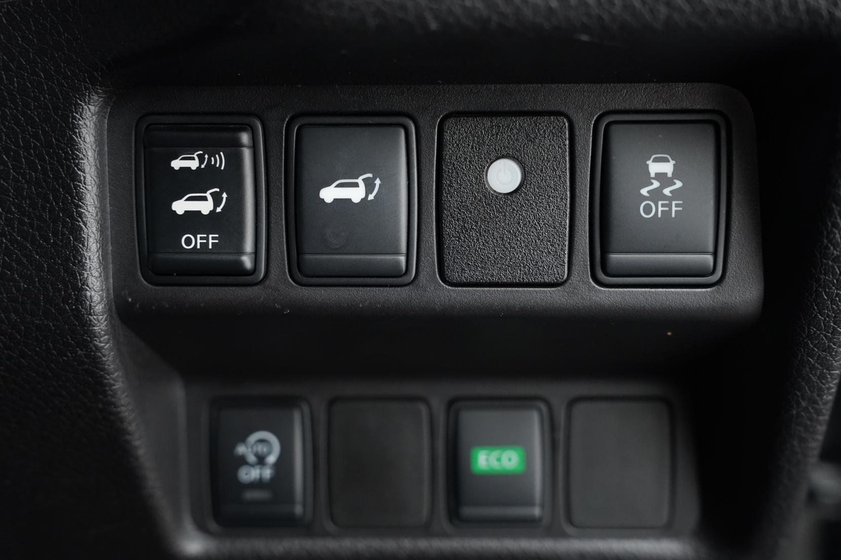 Nissan X-TRAIL 2.0 20X 4WD 5 Seater