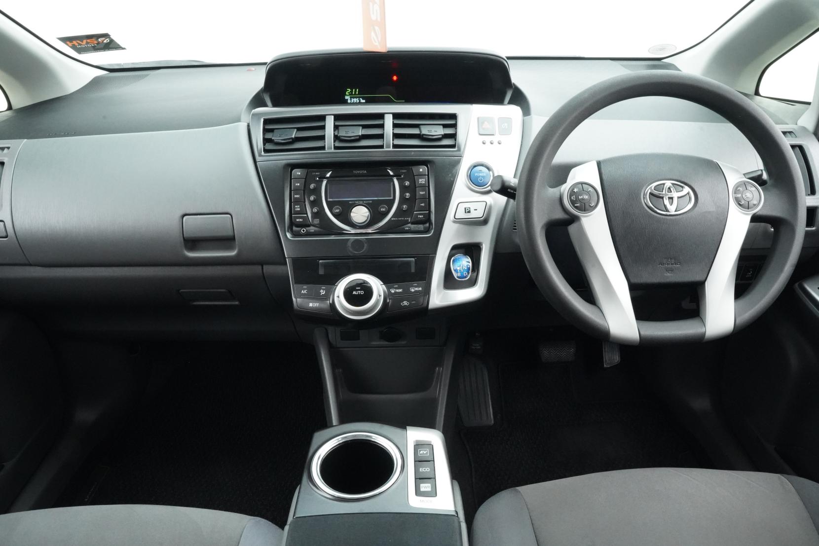 Toyota Prius 1.8 ALPHA S L SELECTION