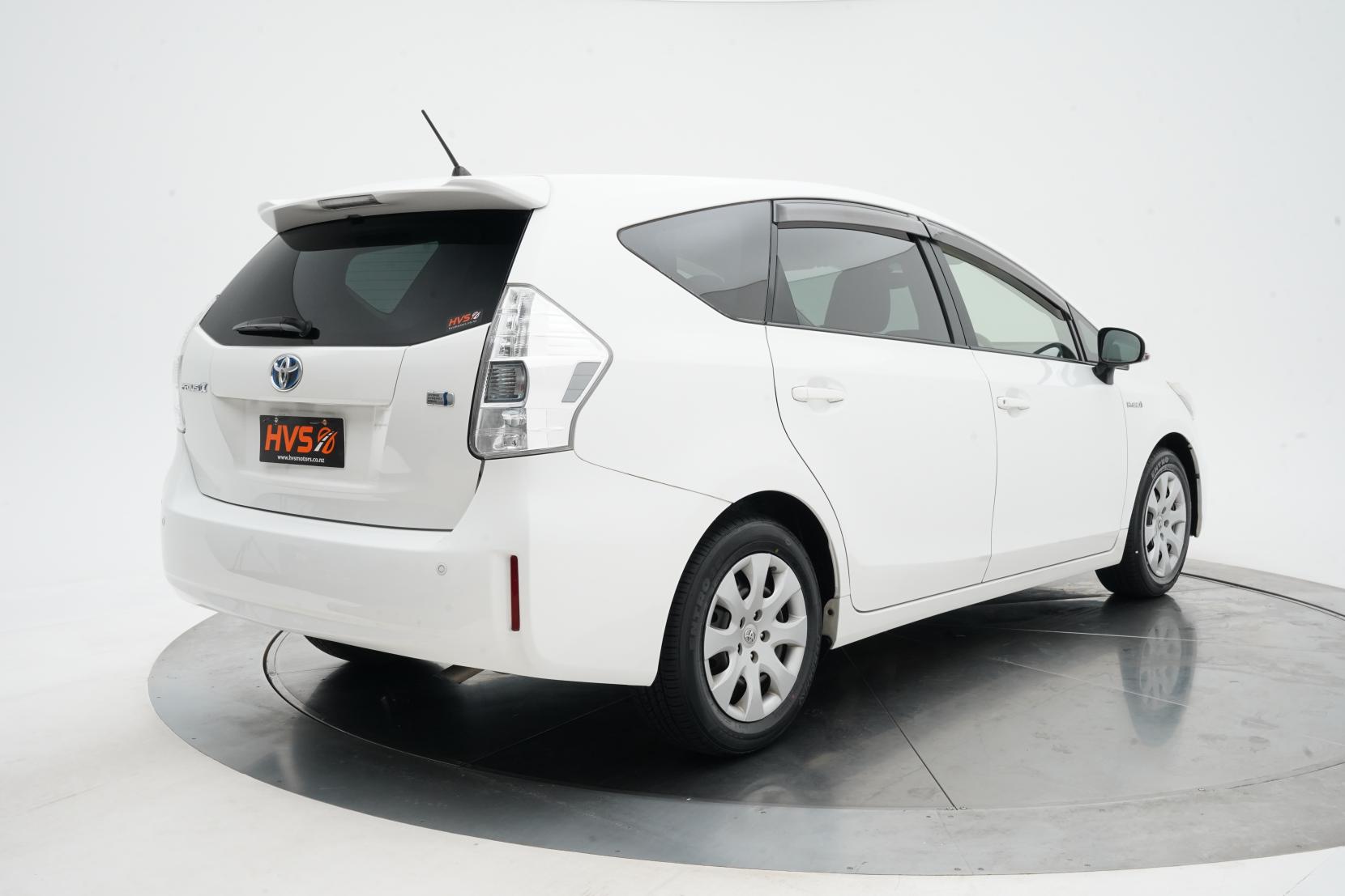 Toyota Prius 1.8 ALPHA S L SELECTION