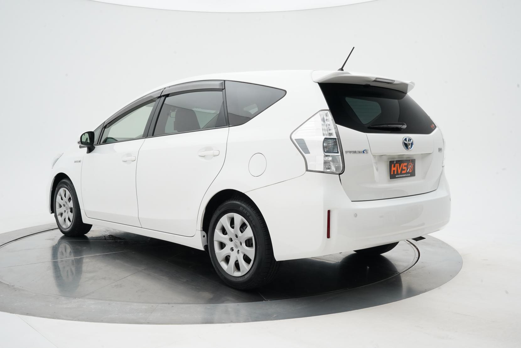 Toyota Prius 1.8 ALPHA S L SELECTION