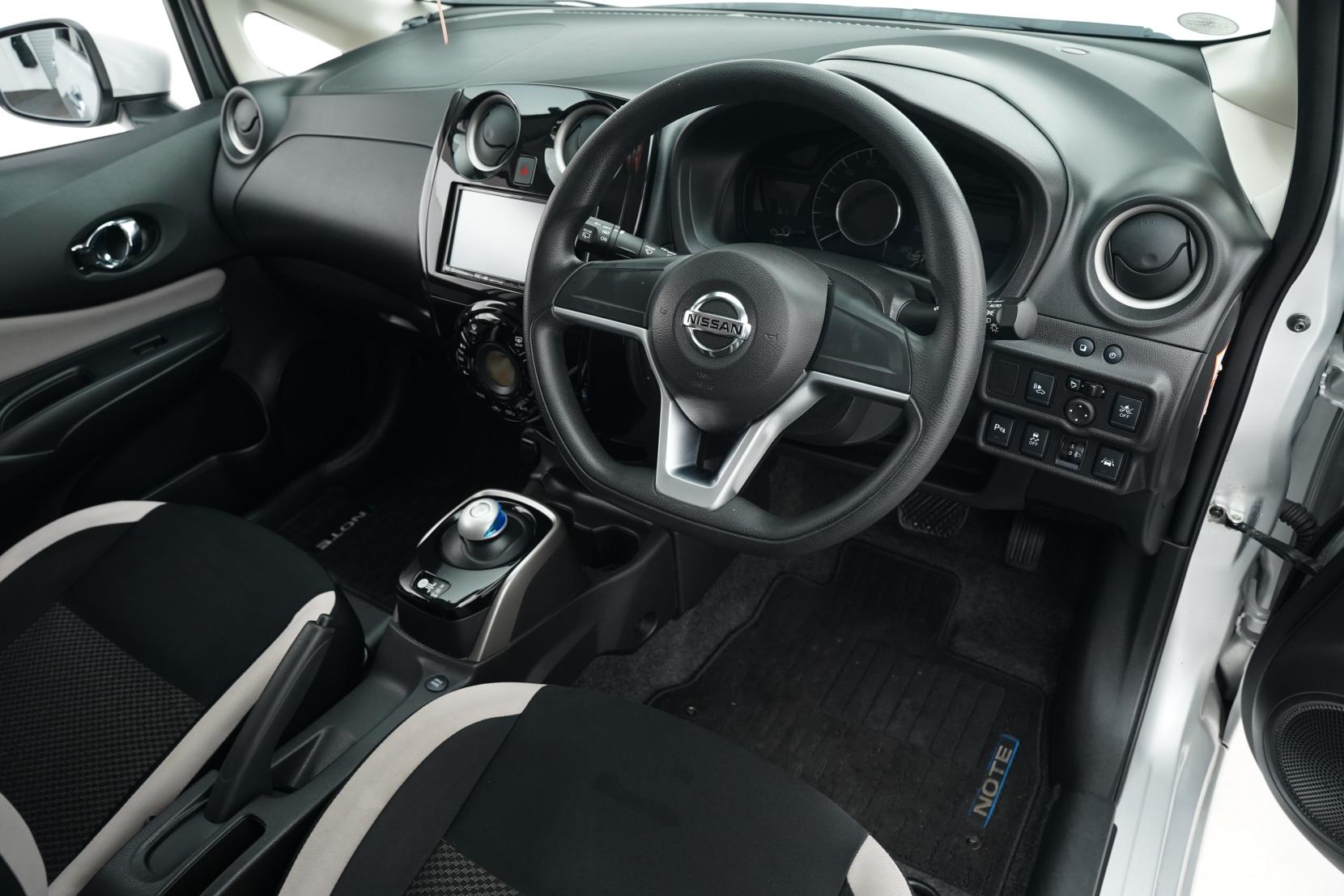 Nissan Note (2004–present) 1.2 E-power Hybrid B