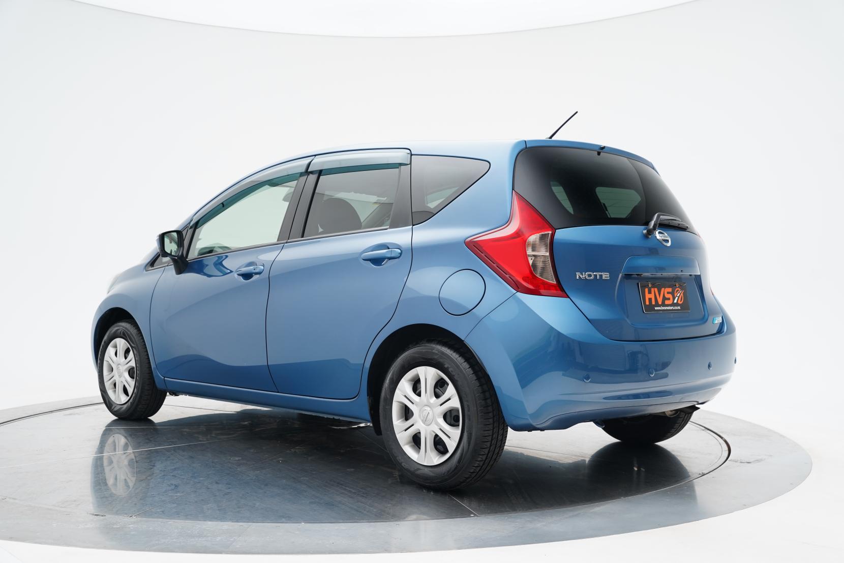 Nissan Note (2004–present) 1.2 DIG-S V SELECTION