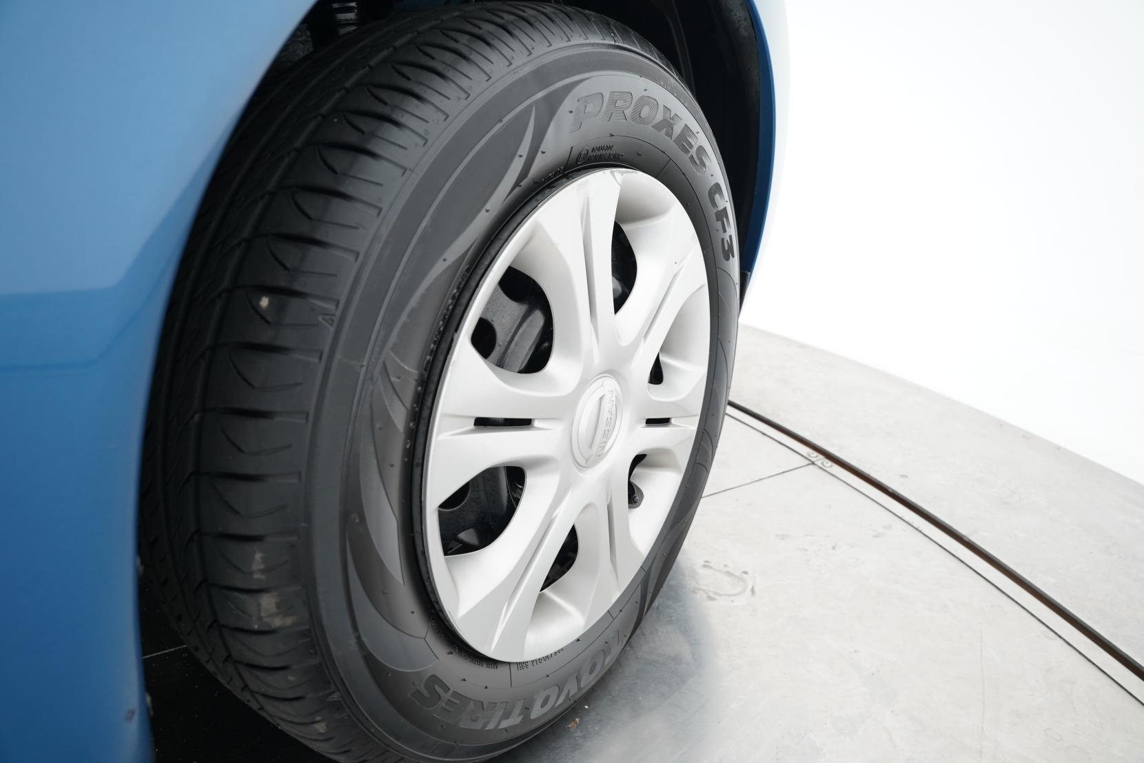 Nissan Note (2004–present) 1.2 DIG-S V SELECTION