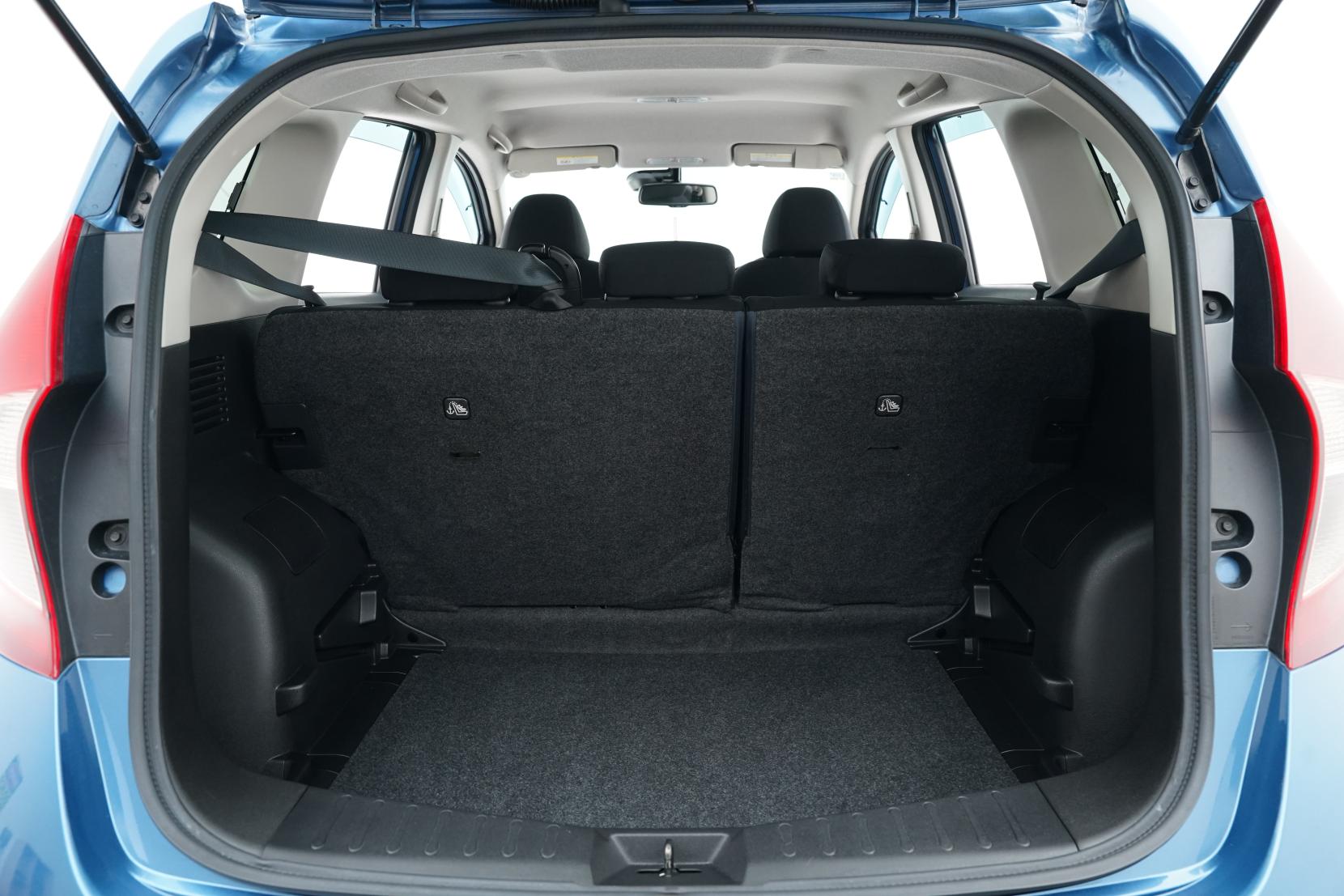 Nissan Note (2004–present) 1.2 DIG-S V SELECTION