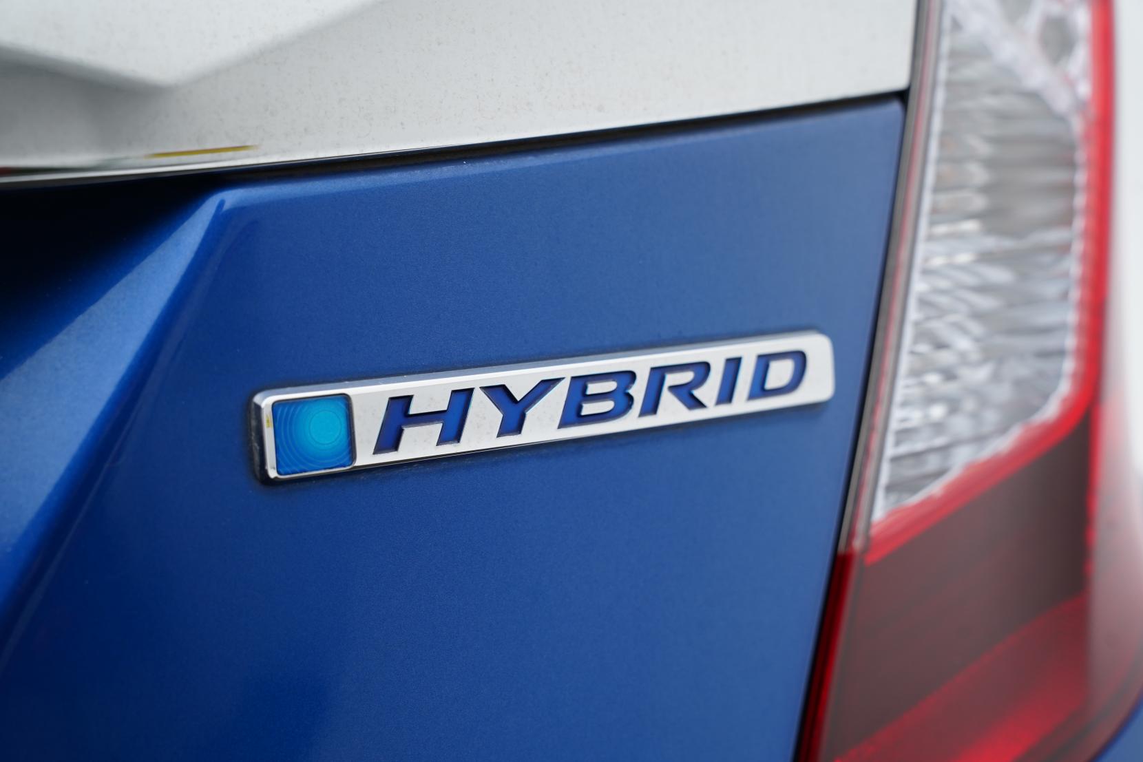 Honda Fit 1.5 Hybrid L PACKAGE