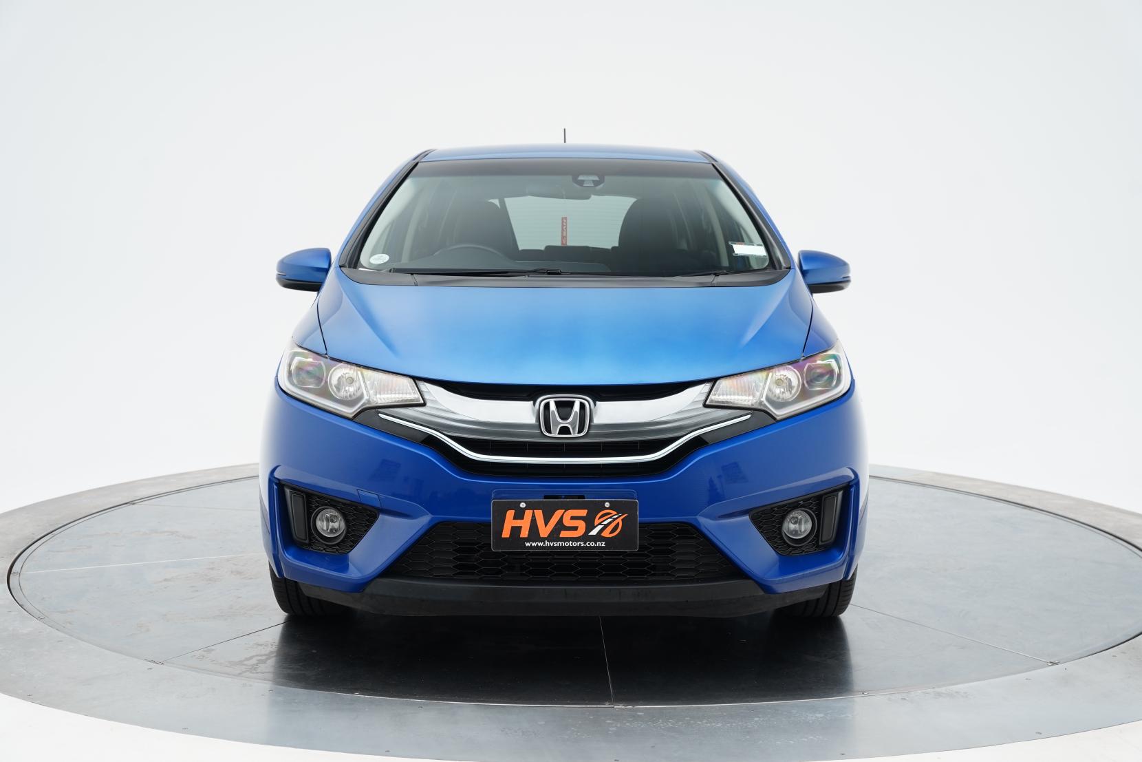 Honda Fit 1.5 Hybrid L PACKAGE