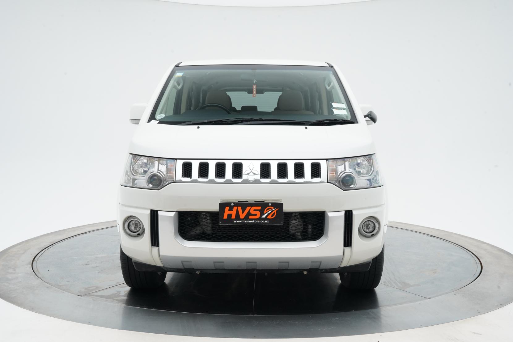 Mitsubishi Delica (1968–present) 2.2 D:5 4WD D POWER PACKAGE