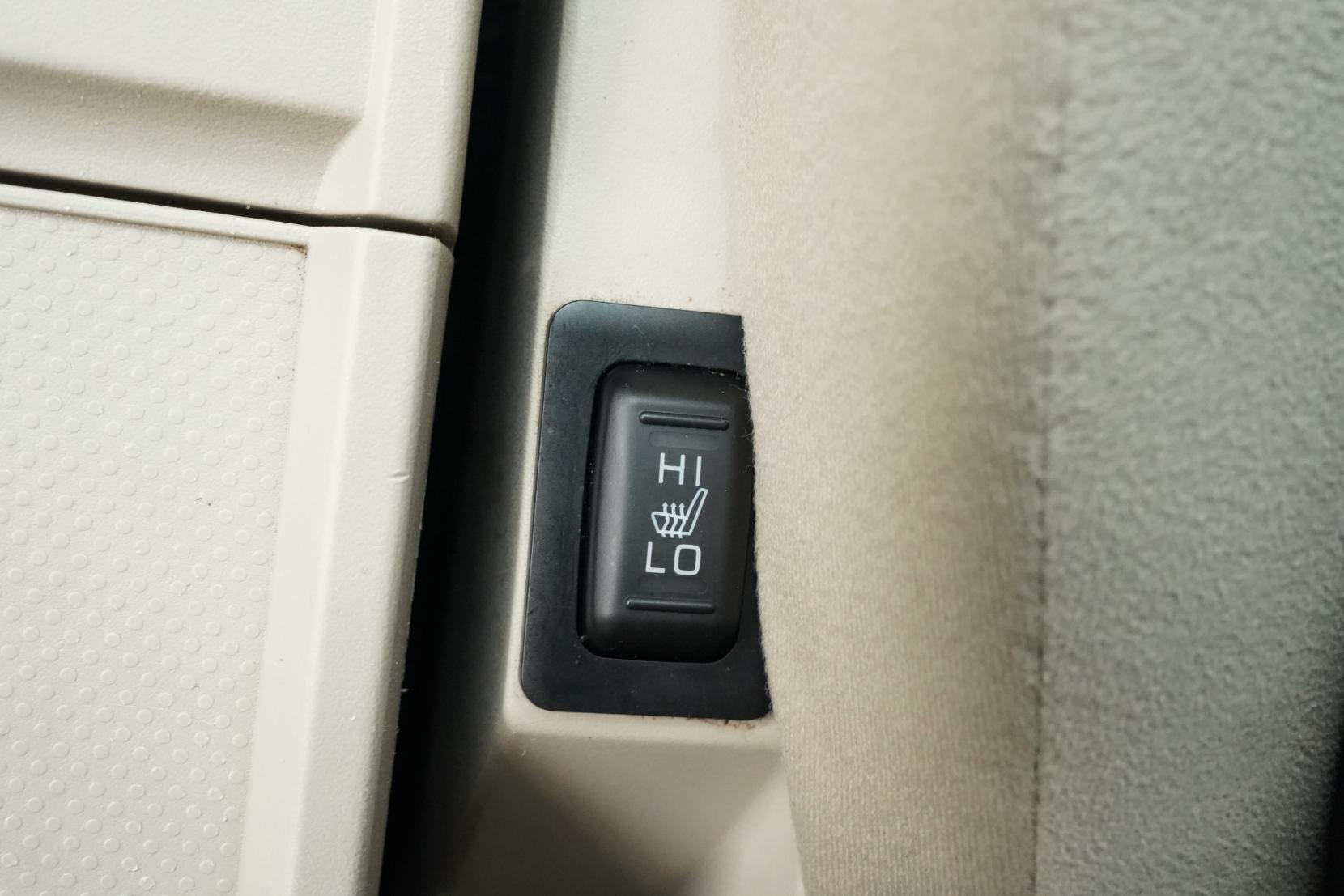 Mitsubishi Delica (1968–present) 2.2 D:5 4WD D POWER PACKAGE