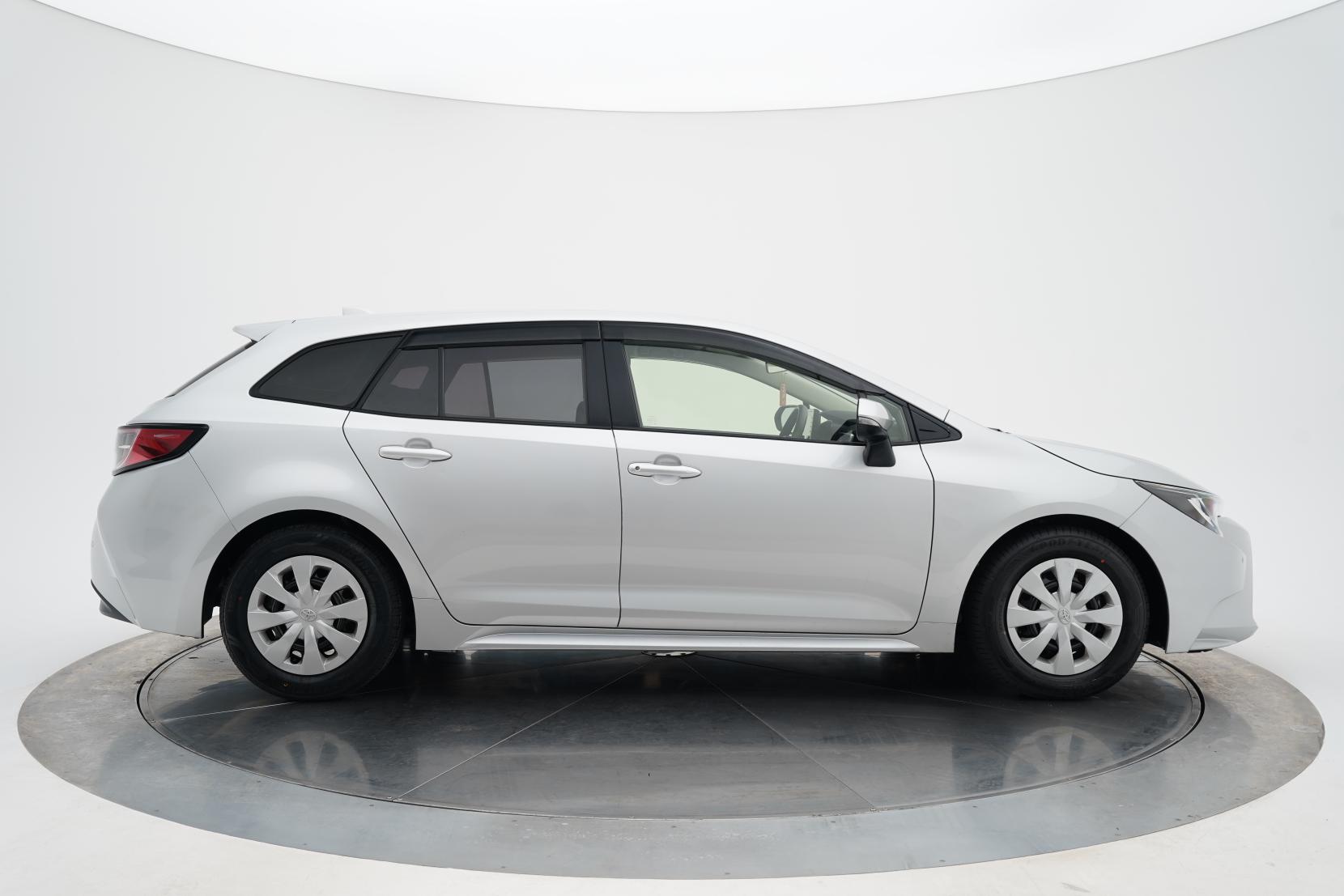 Toyota Corolla 1.8 TOURING HYBRID G-X