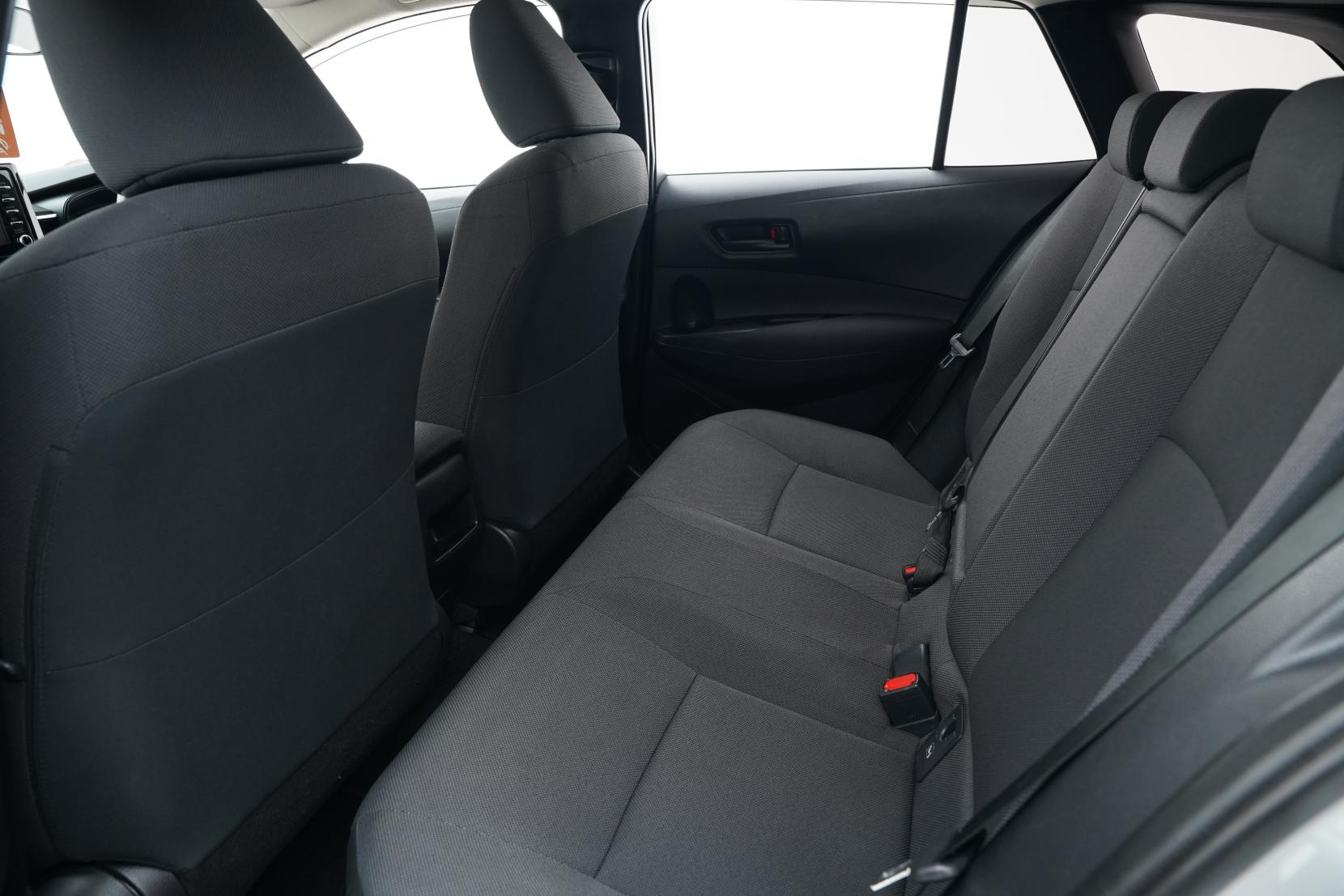 Toyota Corolla 1.8 TOURING HYBRID G-X