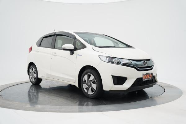Honda Fit 1.5 HYBRID F PACKAGE