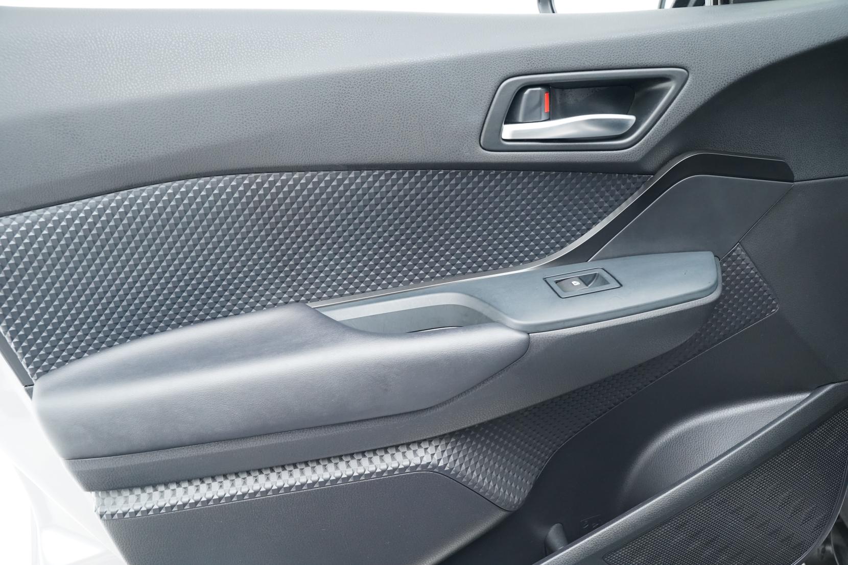 Toyota C-HR HYBRID S LED EDITION