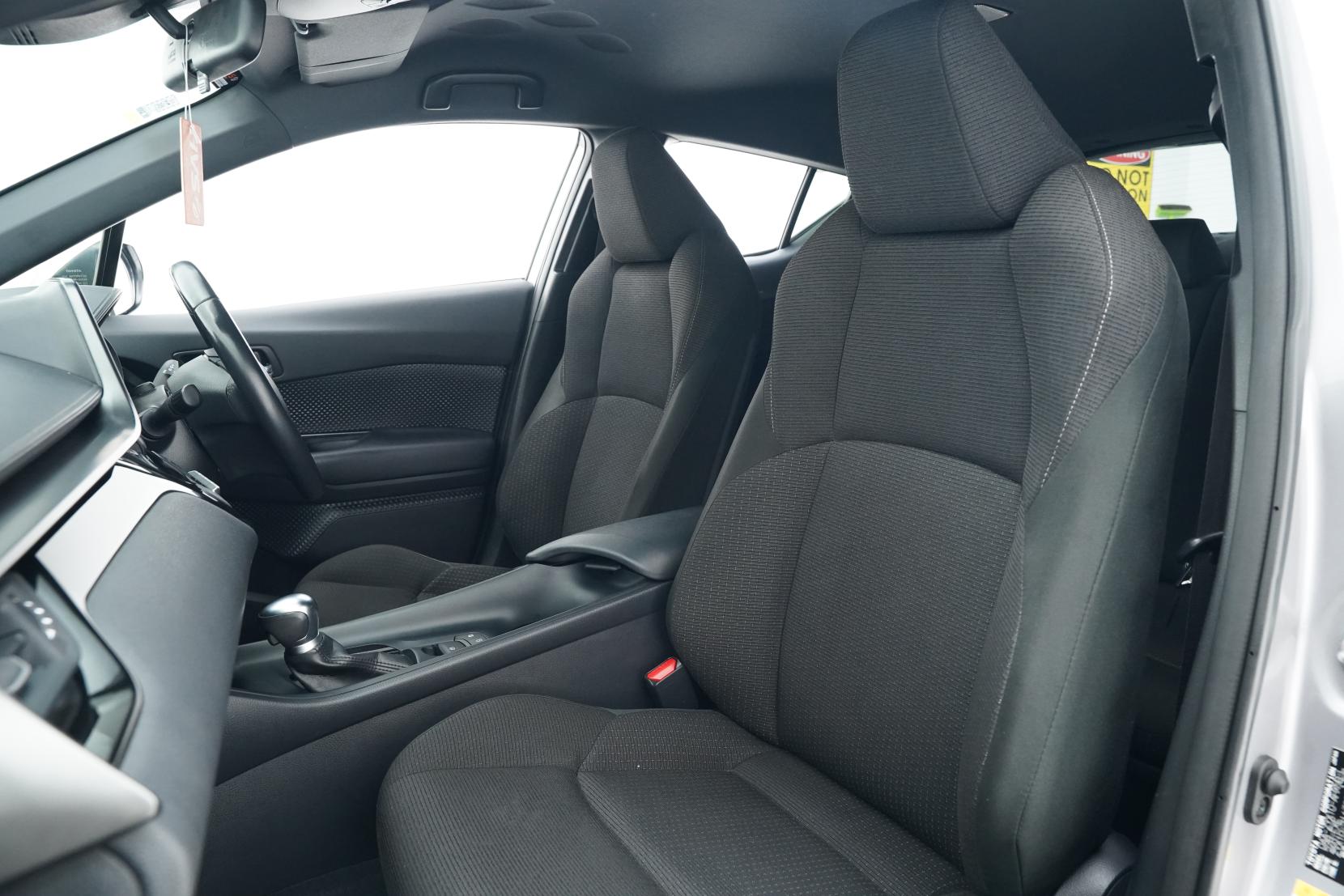 Toyota C-HR HYBRID S LED EDITION