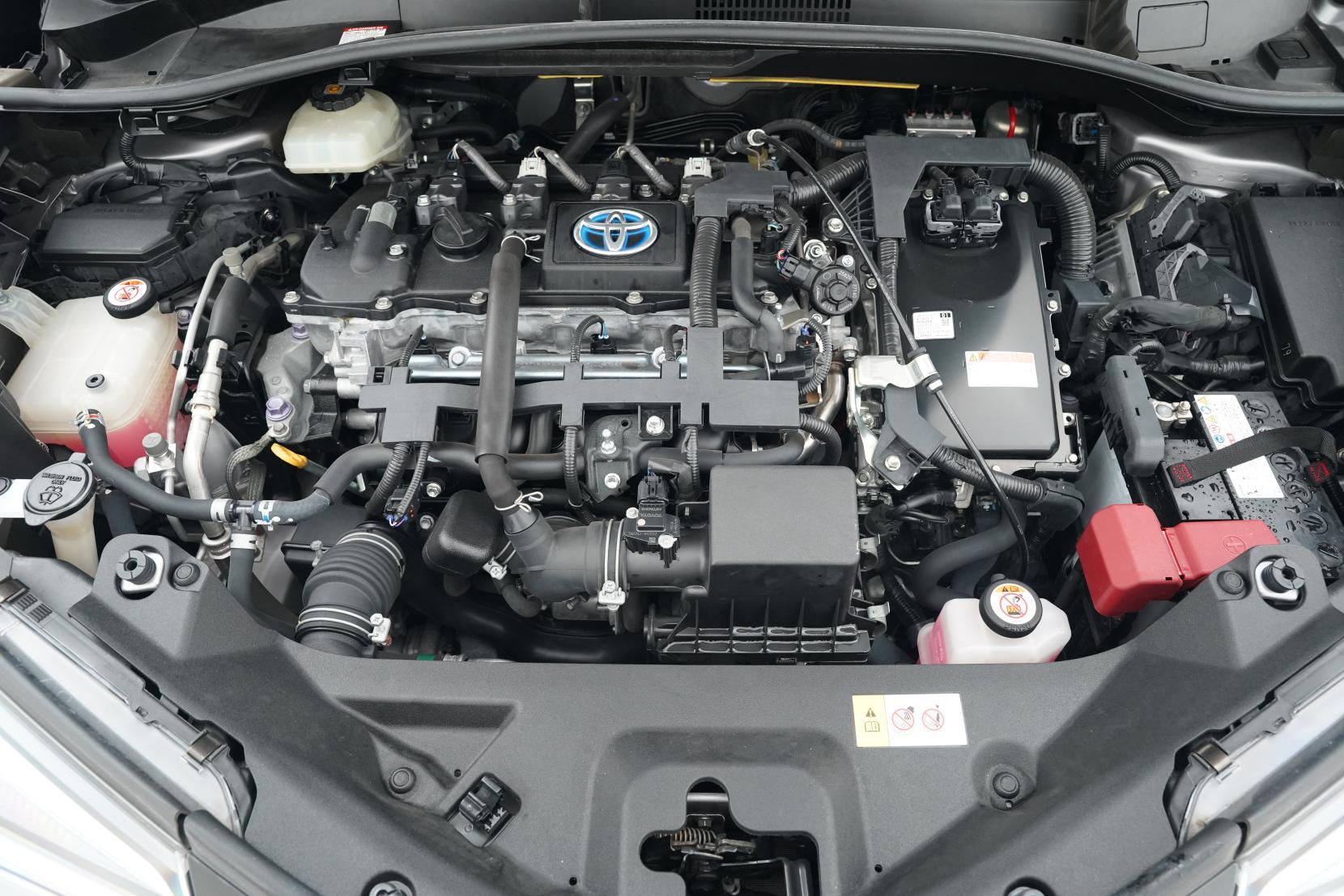 Toyota C-HR HYBRID S LED EDITION
