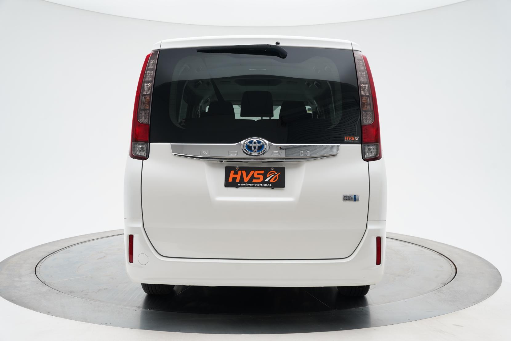 Toyota Noah 1.8 HYBRID G