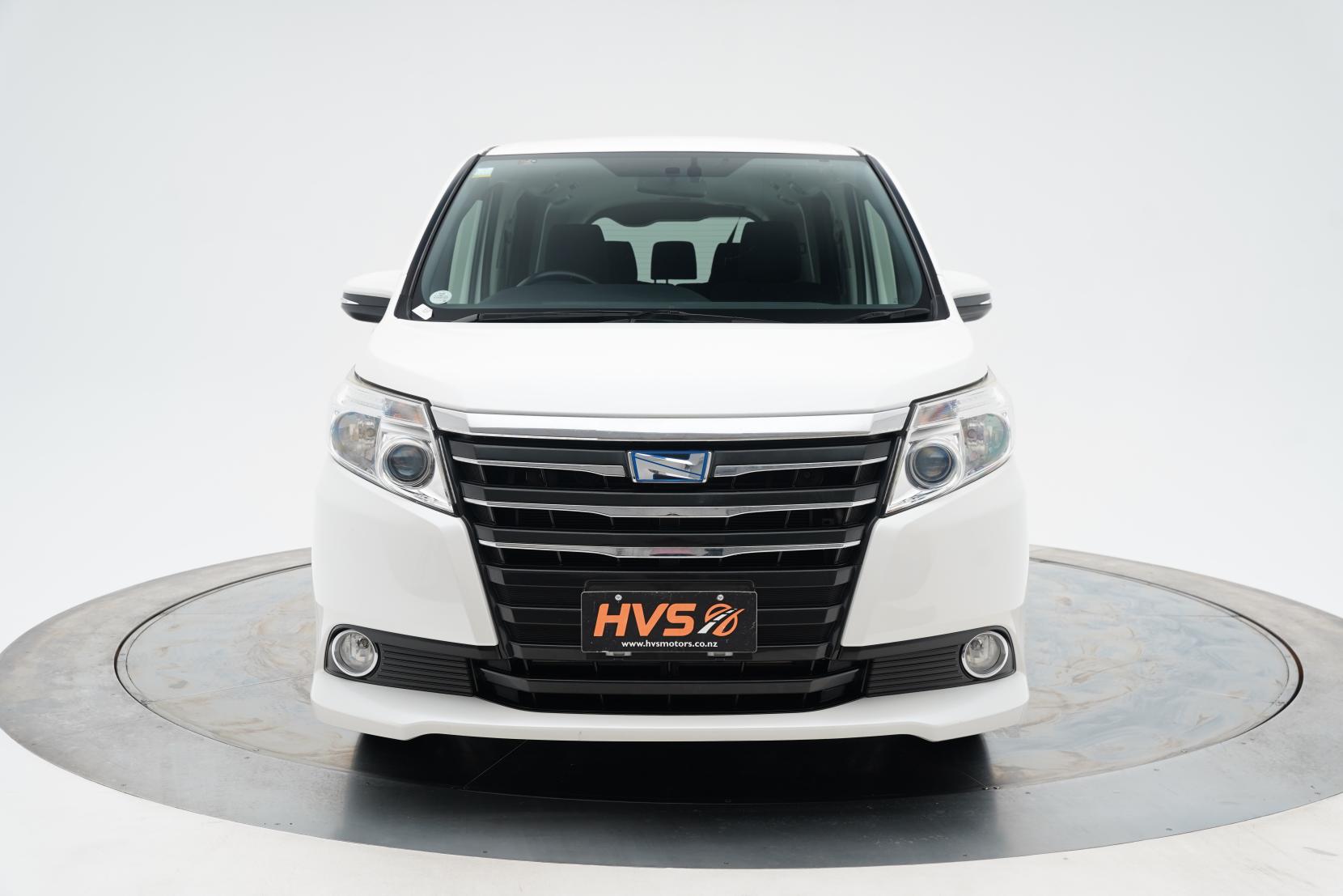 Toyota Noah 1.8 HYBRID G