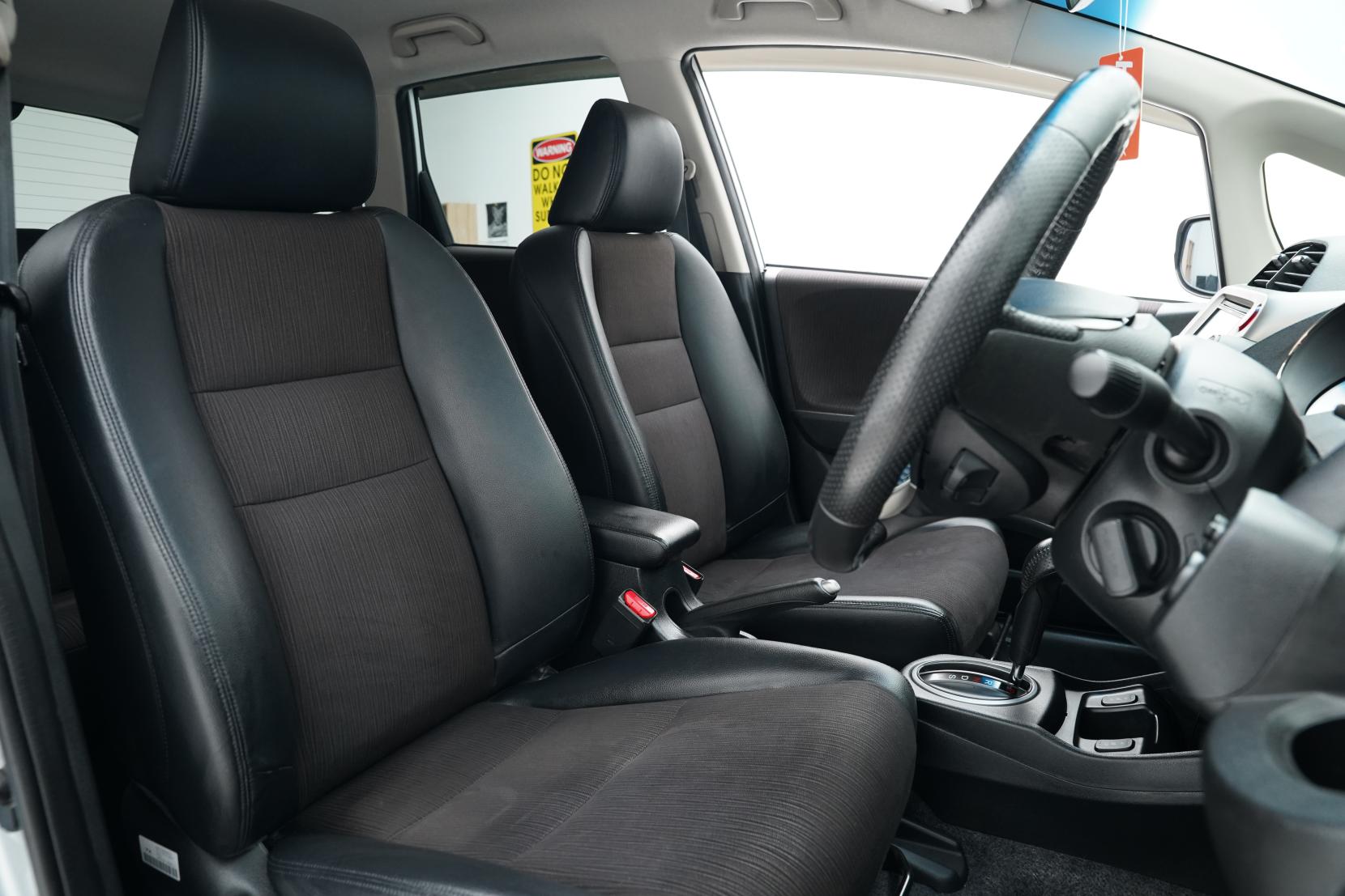 Honda Fit 1.3 1.3 Hybrid 