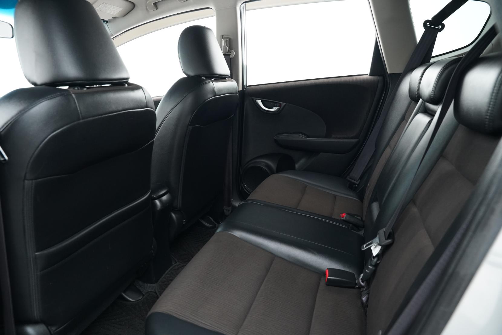 Honda Fit 1.3 1.3 Hybrid 