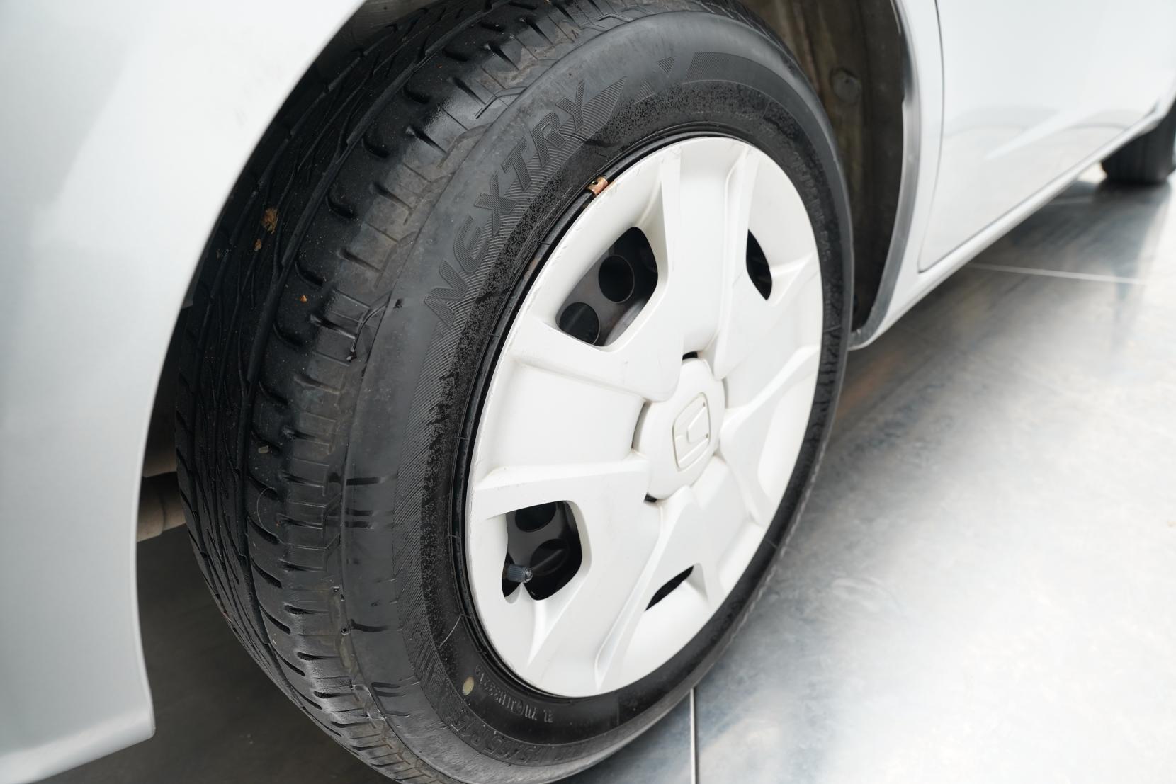 Honda Fit 1.3 1.3 Hybrid 