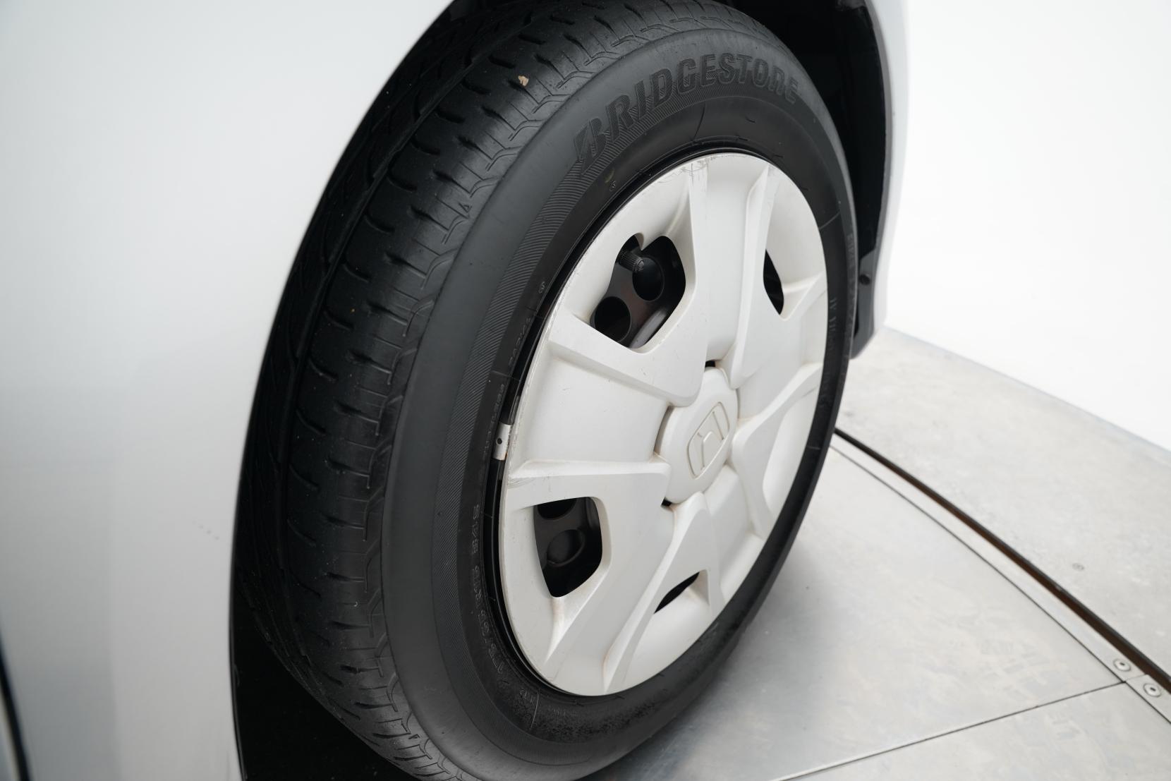 Honda Fit 1.3 1.3 Hybrid 