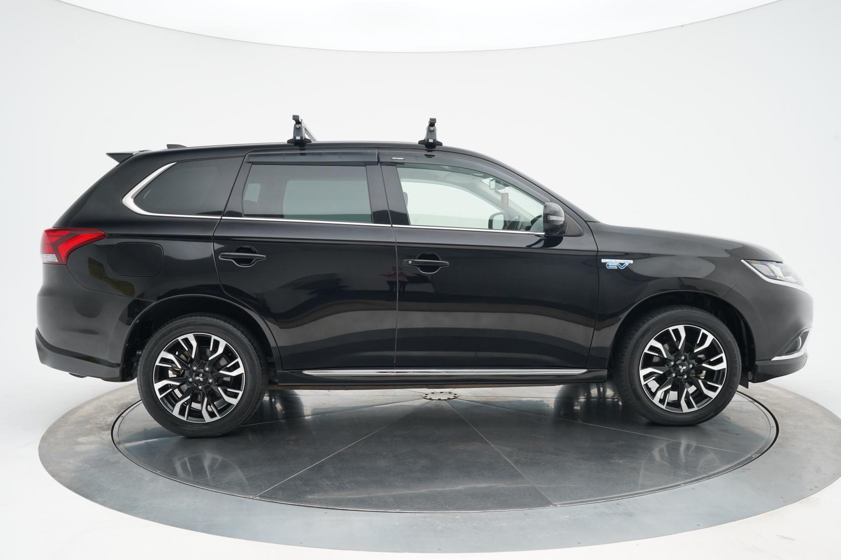 Mitsubishi Outlander 2.0 PHEV 4WD G SAFETY PACKAGE