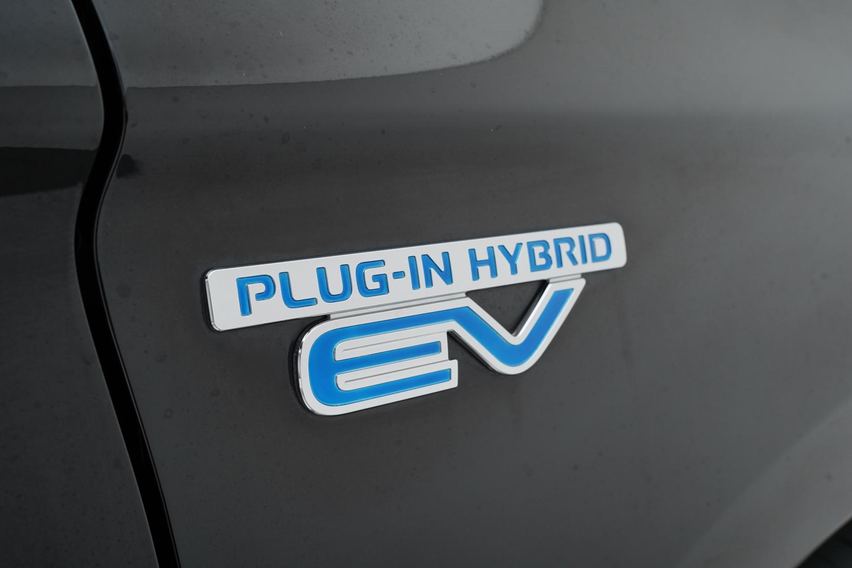 Mitsubishi Outlander 2.0 PHEV 4WD G SAFETY PACKAGE