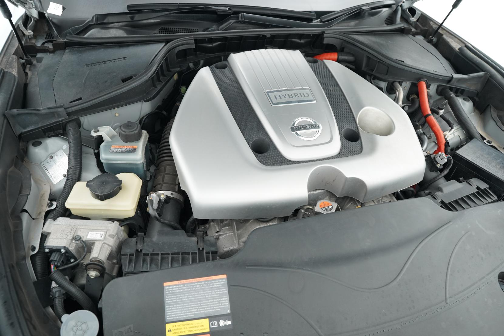 Nissan Fuga HYBRID