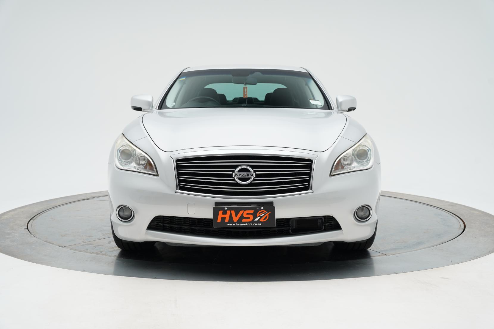 Nissan Fuga HYBRID
