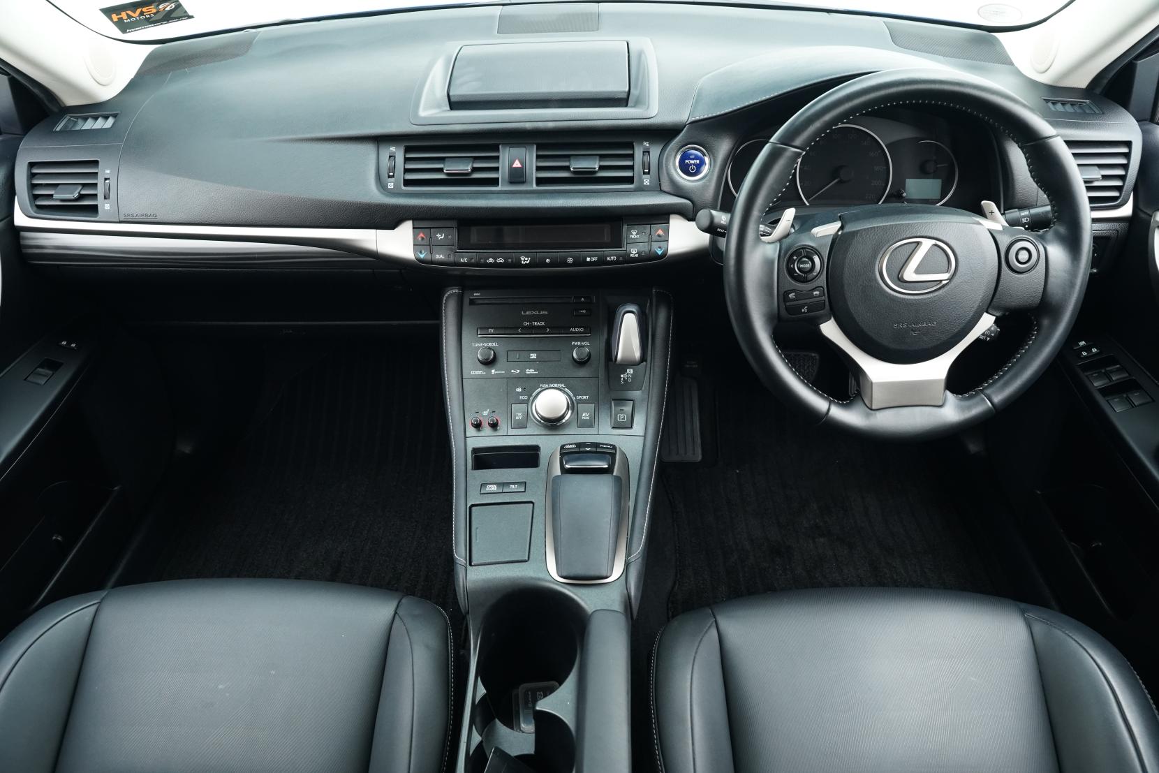 Lexus CT 200h 1.8 HYBRID Version C