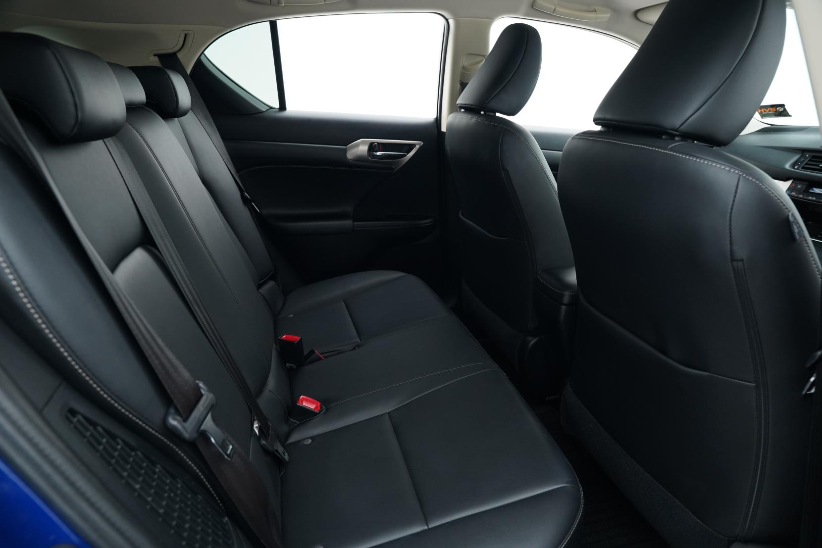 Lexus CT 200h 1.8 HYBRID Version C