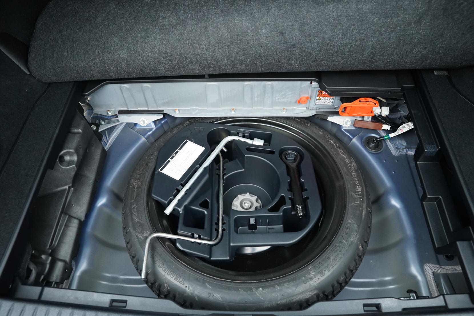 Lexus CT 200h 1.8 HYBRID Version C