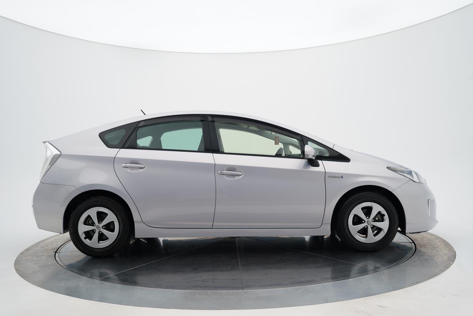 Toyota Prius 1.8 Hybrid S
