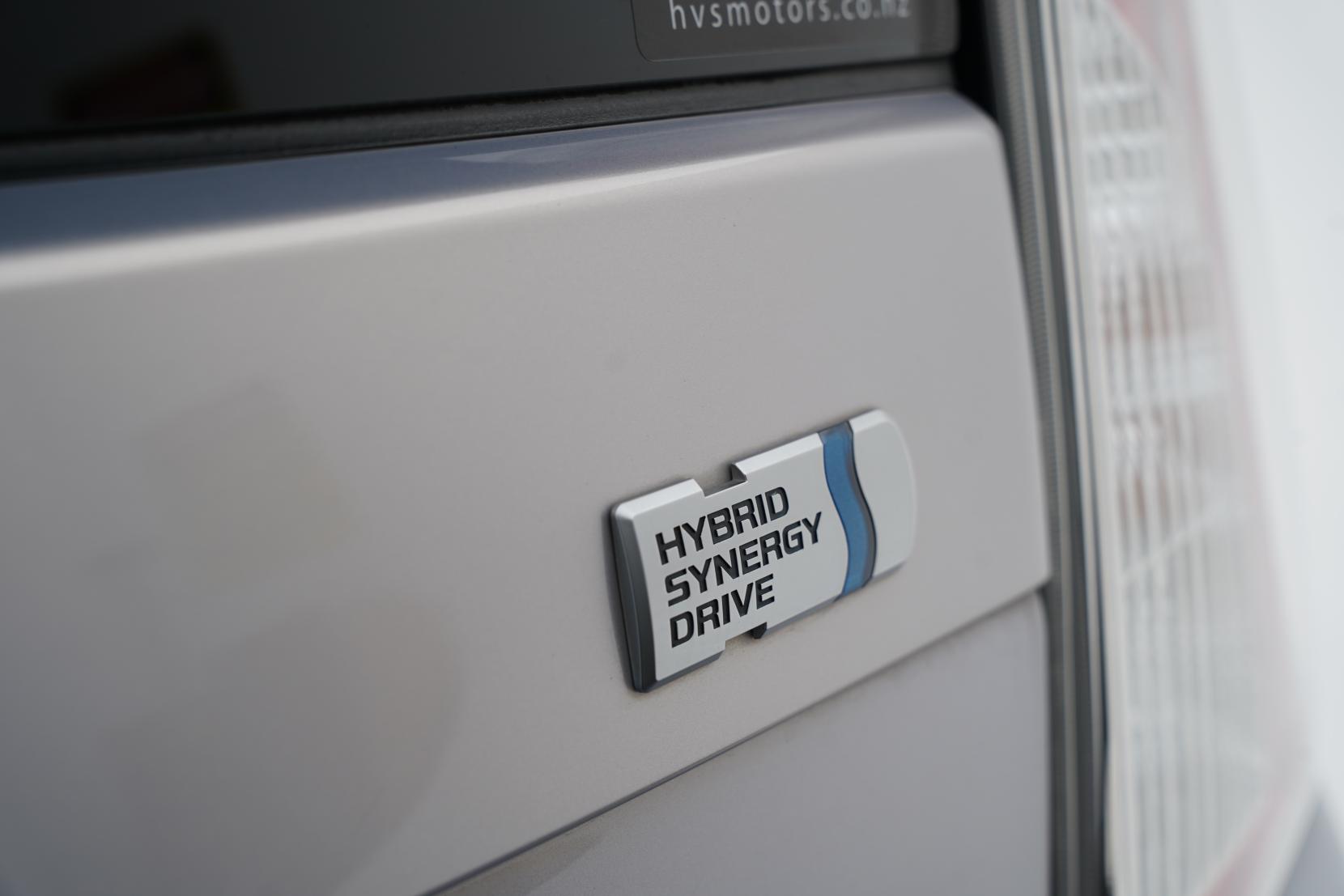 Toyota Prius 1.8 Hybrid S
