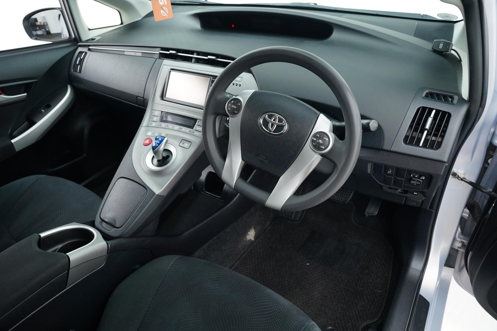 Toyota Prius 1.8 Hybrid S