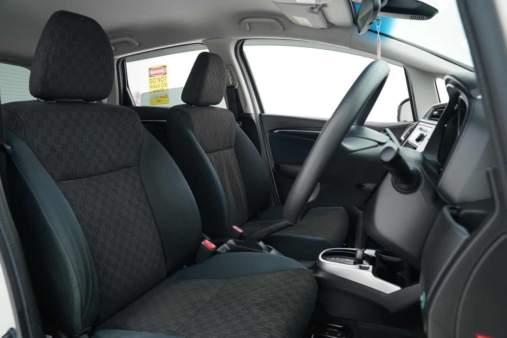 Honda Fit 1.3 ARIA G F-PACKAGE