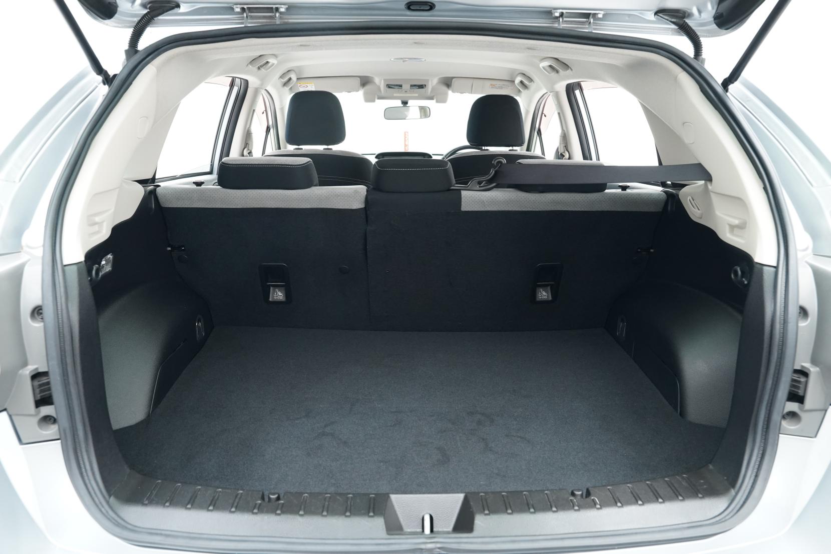 Subaru XV 2.0 Hybrid 2.0l-L 4WD EyeSight