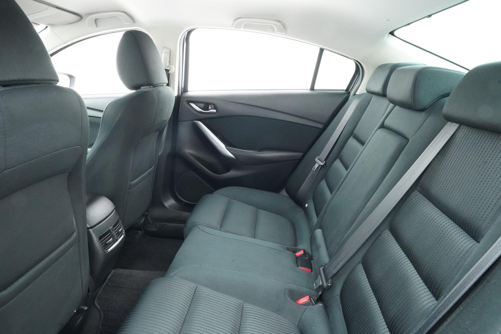 Mazda Atenza 2.0 20S 