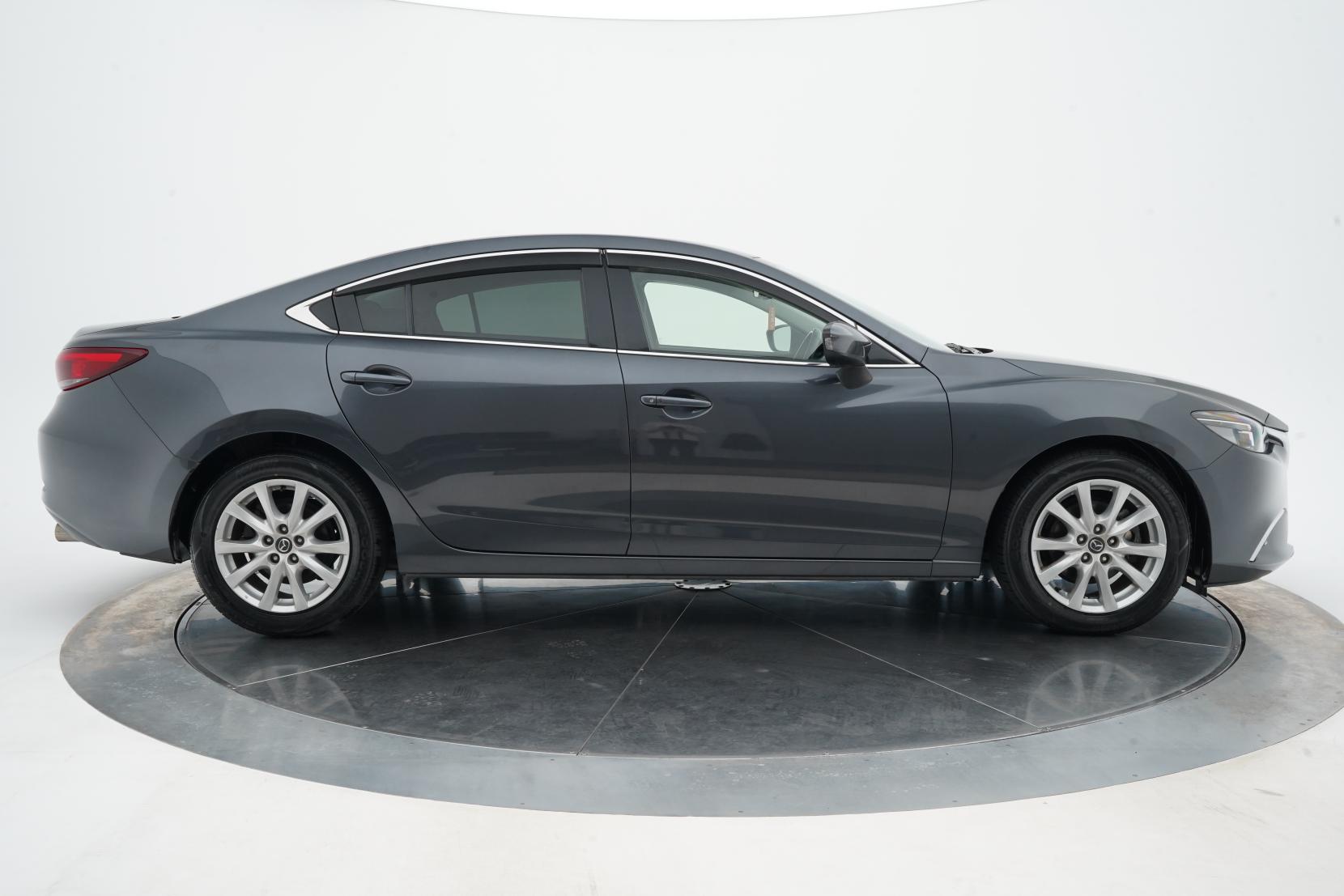 Mazda Atenza 2.0 20S 