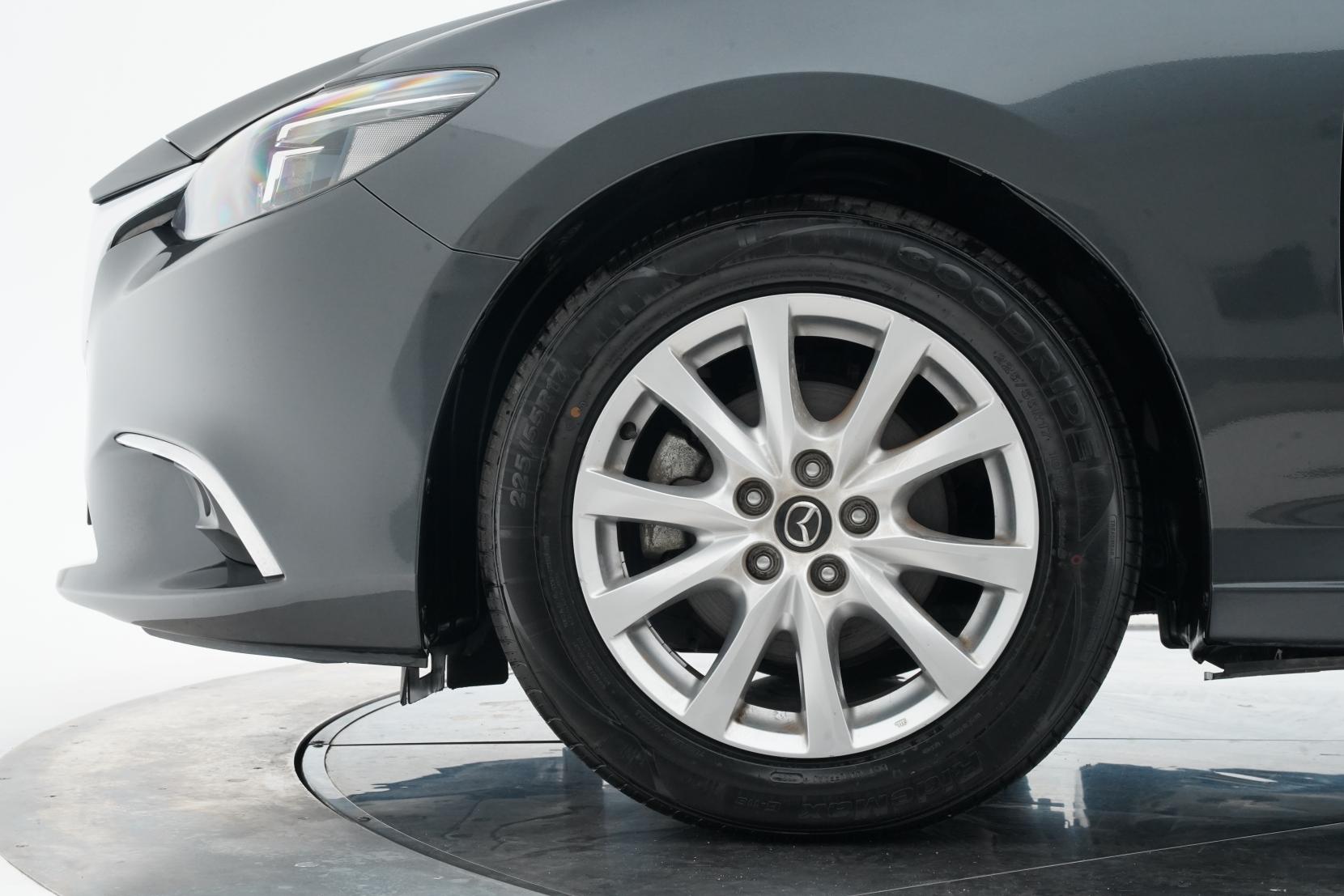 Mazda Atenza 2.0 20S 