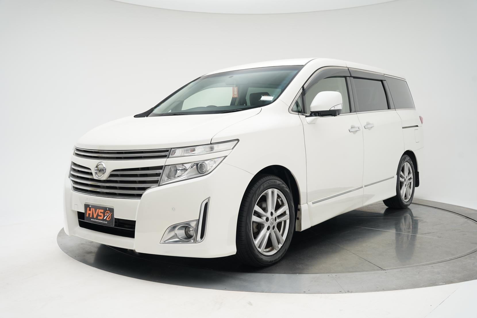 Nissan Elgrand 4WD 350 HIGHWAY STAR PREMIUM