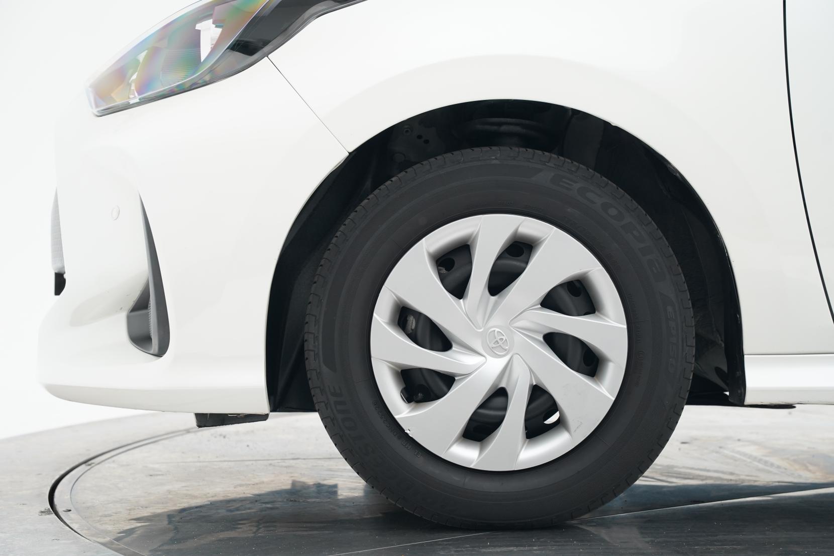 Toyota Yaris 1.5 Hybrid X