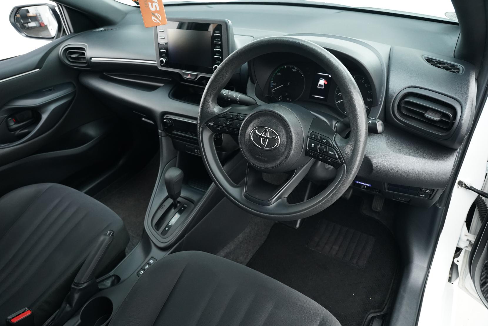 Toyota Yaris 1.5 Hybrid X