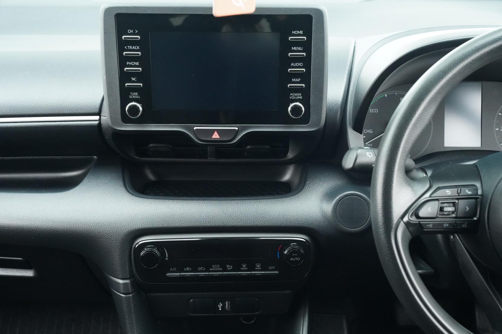 Toyota Yaris 1.5 Hybrid X